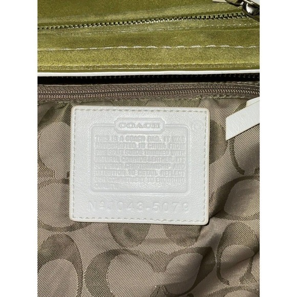 Coach Green and White Satchel - Picture 6 of 16